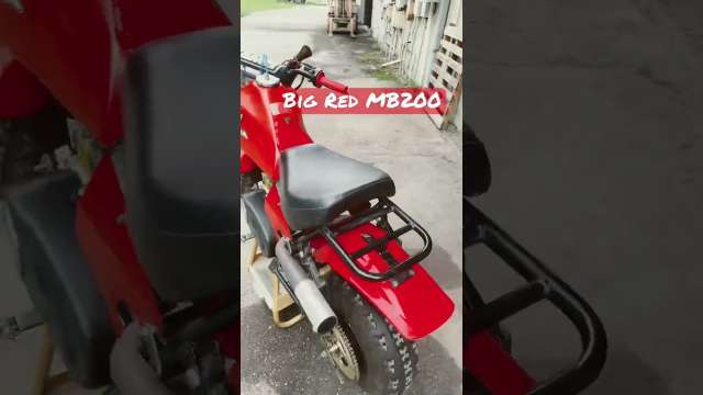 Big Red MB200 Dirtfoot Racing Style