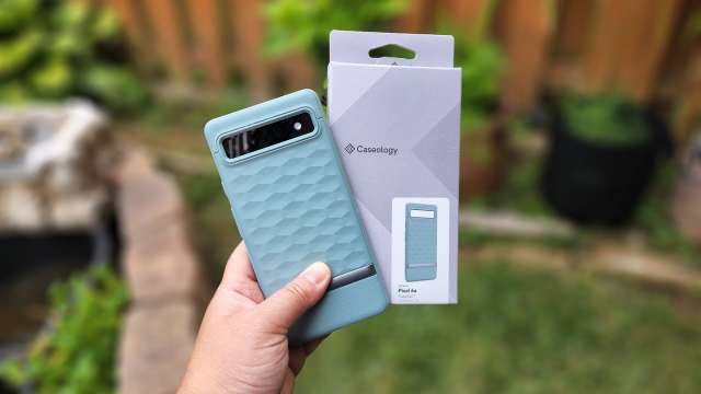 Caseology Parallax Case for the Pixel 6a