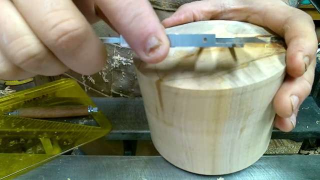 Tri-corner Box