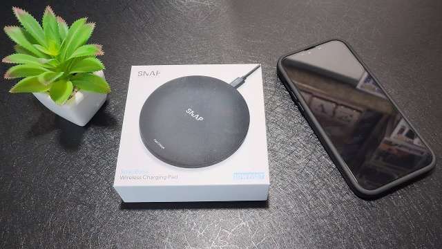 Snap Wireless SnapBase 2.0 Wireless Charger