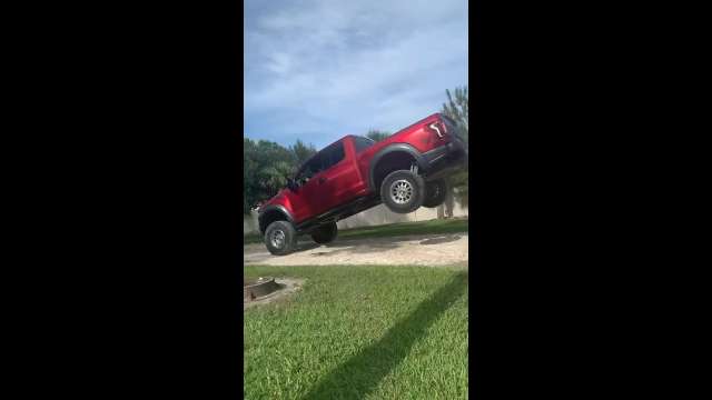 Ford Raptor R send it in back yard action