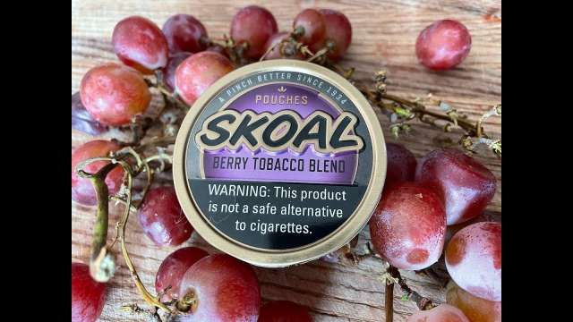 Skoal Berry Pouches (Dip) Review