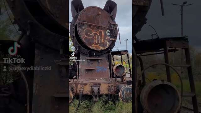 CMENTARZYSKO STARYCH LOKOMOTYW #short