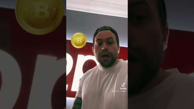 What Is Bitcoin Multi-Signature? #Shorts