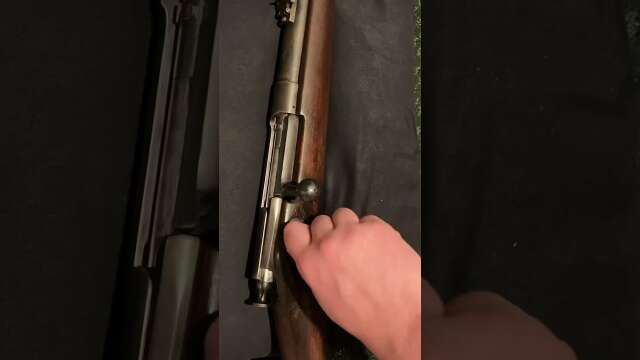 1879 Winchester-Hotchkiss loading and cycling