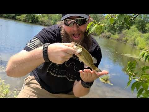 FRICKIN FISHIN EP.4 (BIGGEST BASS)