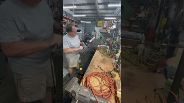 Electric Chainsaw…its not broken !