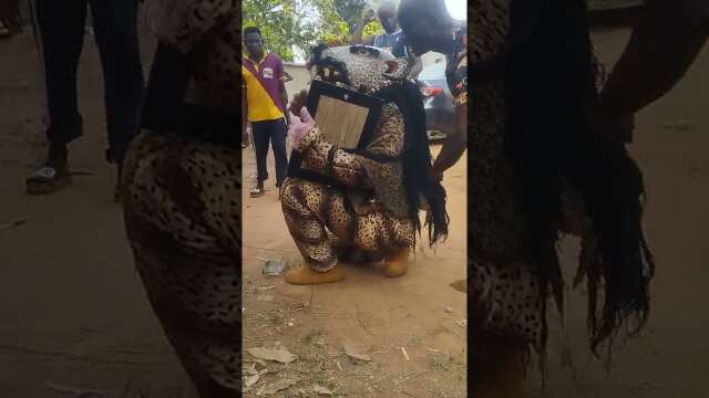 Agu Masquerade at a Funeral (3)