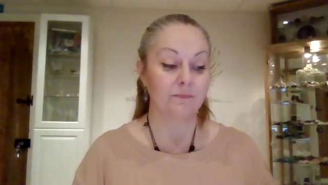Freedom Friday meditation - Holding truth